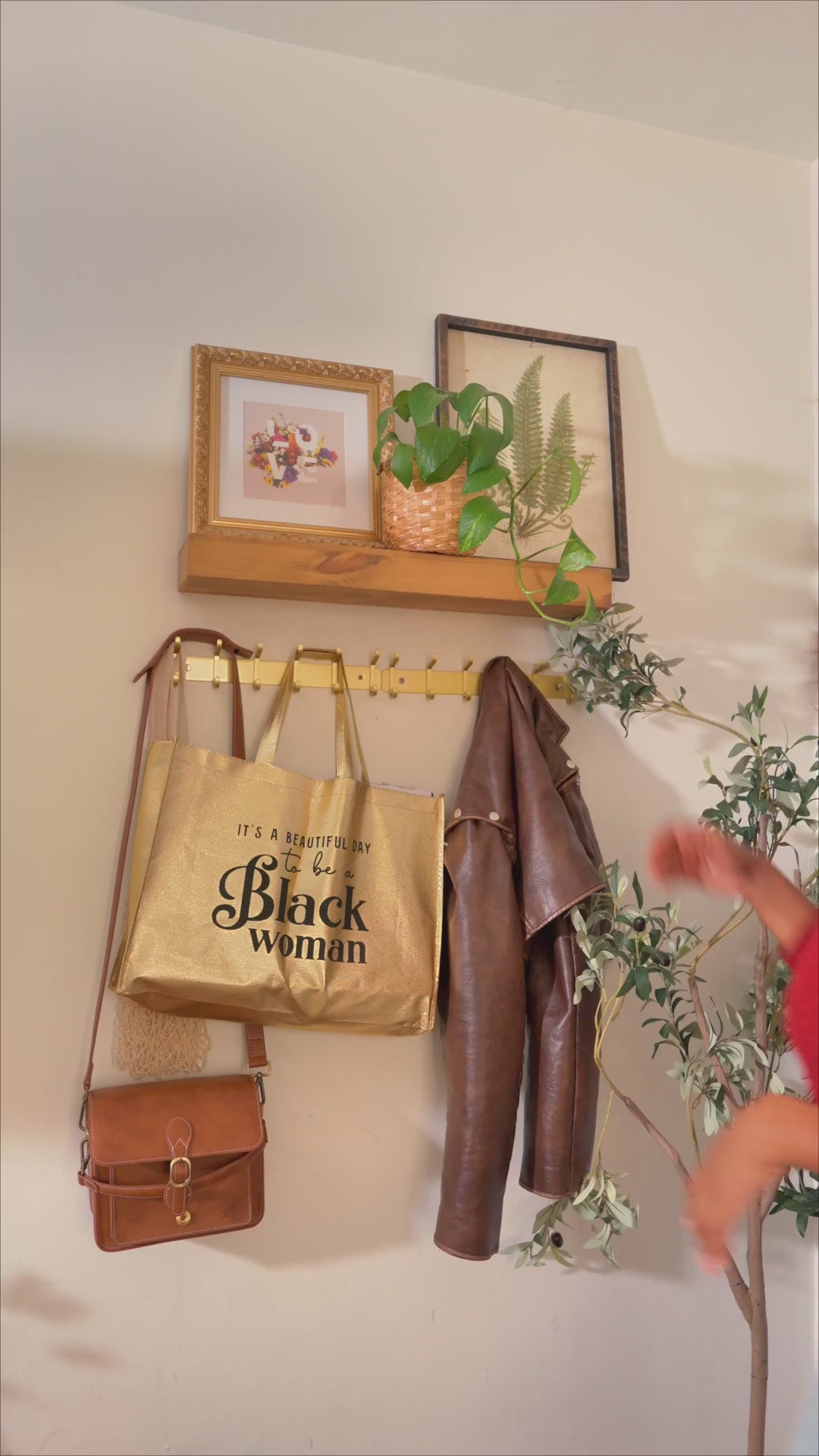Gold Tote Bag – “It’s a Beautiful Day to Be a Black Woman”
