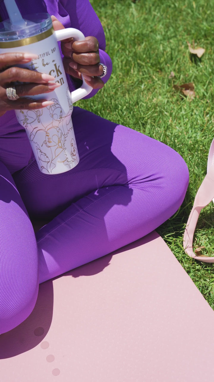 Iconic Ivory HydraLock™ Flip Straw Tumbler - 40oz
